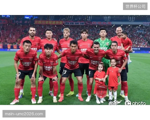 升班马辽宁铁人上演逆袭好戏，热菲尼奥攻入致胜球掀翻卫冕冠军上海海港。